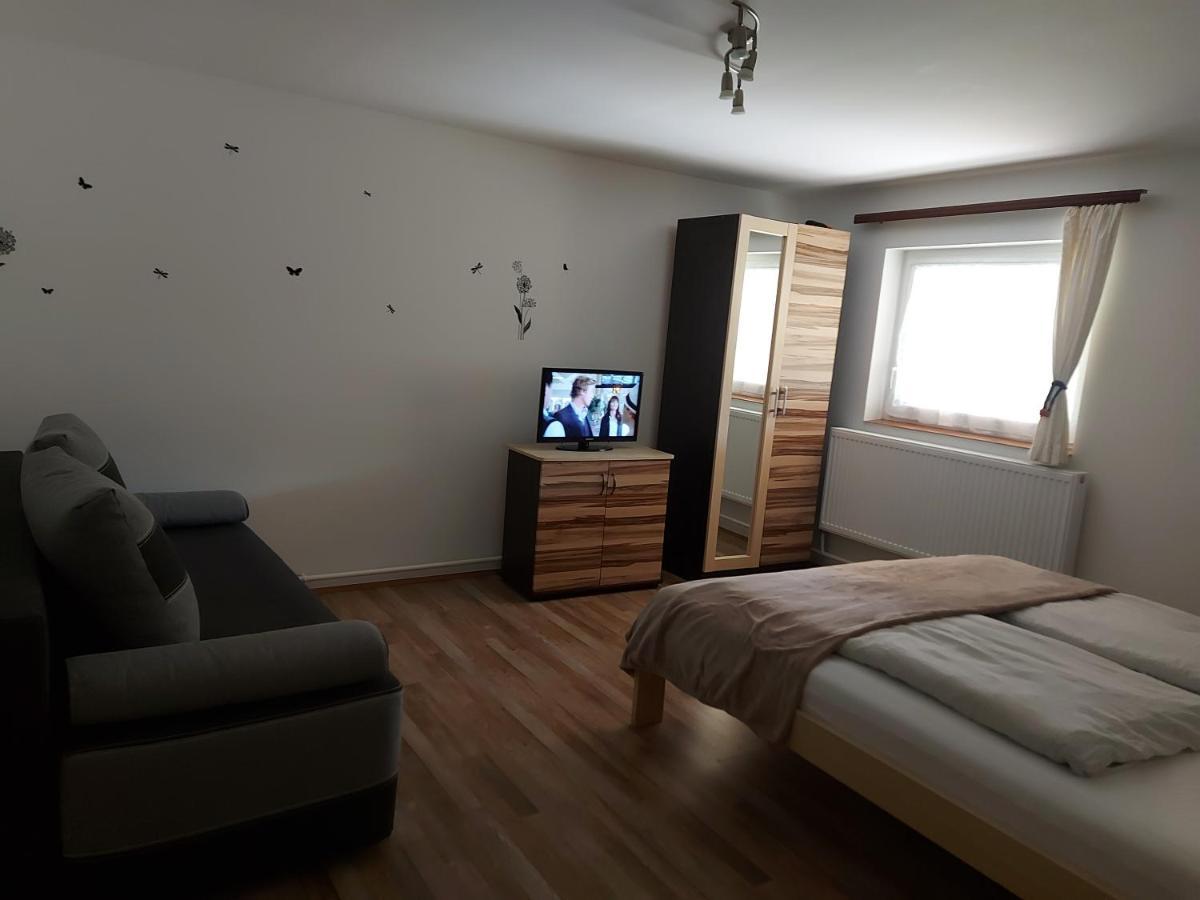 Potyka Apartman Tiszafüred Eksteriør billede