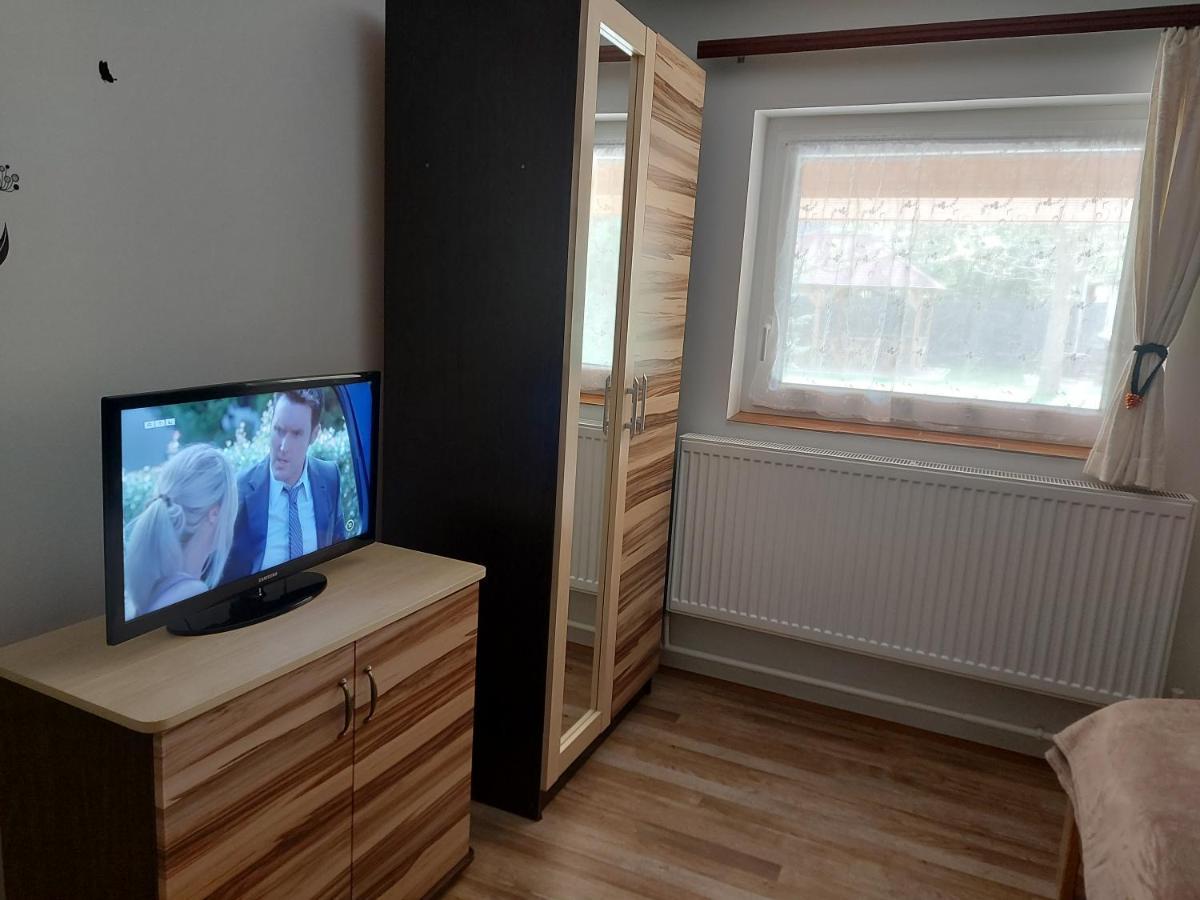 Potyka Apartman Tiszafüred Eksteriør billede