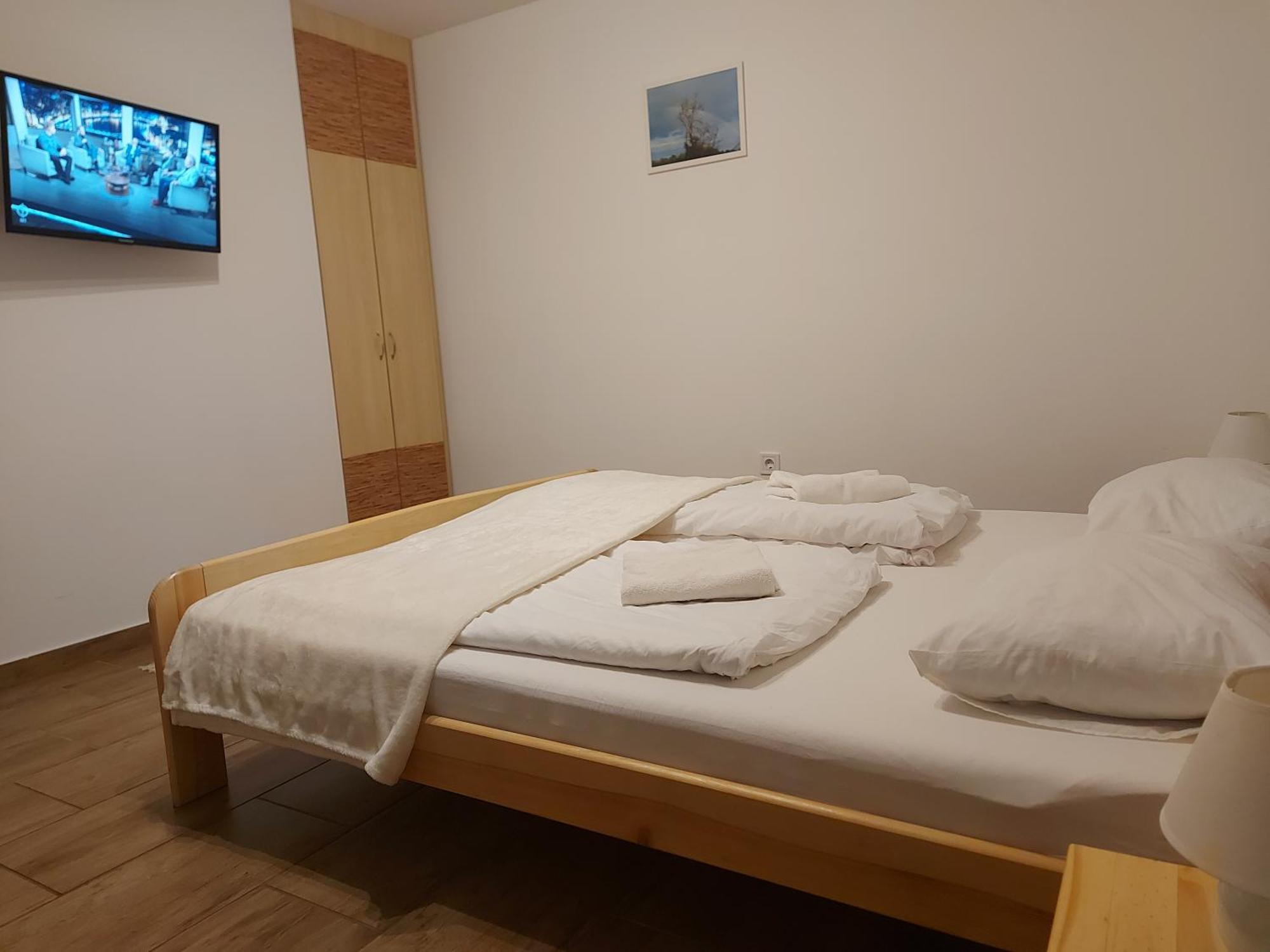 Potyka Apartman Tiszafüred Eksteriør billede