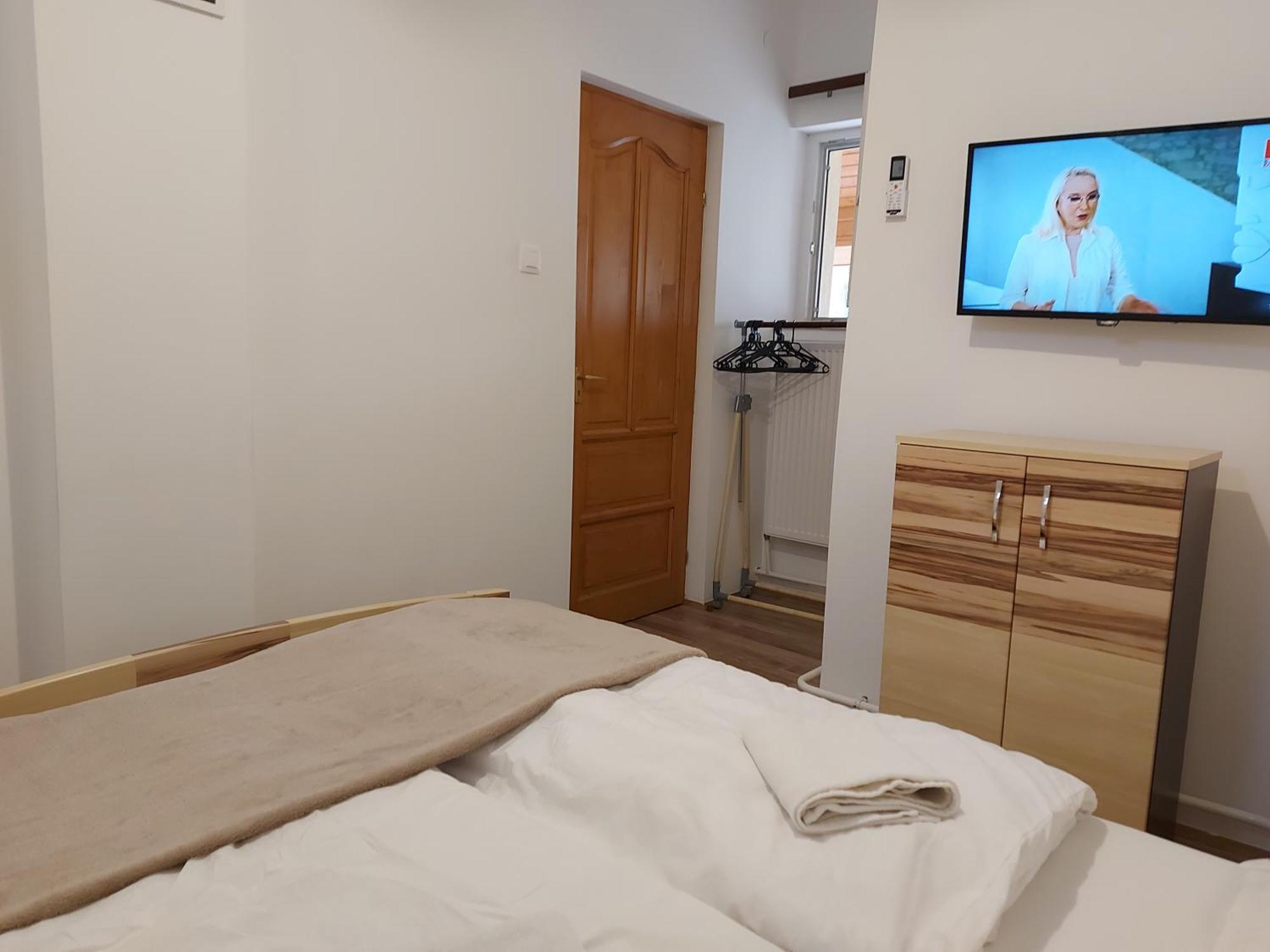 Potyka Apartman Tiszafüred Eksteriør billede